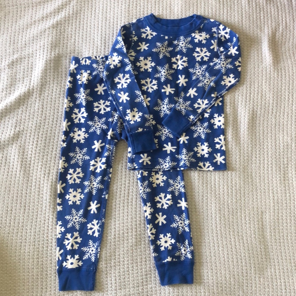 Hanna Andersson Long John Snowflake Pjs (4T)